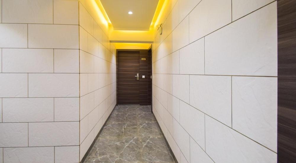 Hotel Palliate Ahmedabad Exterior photo