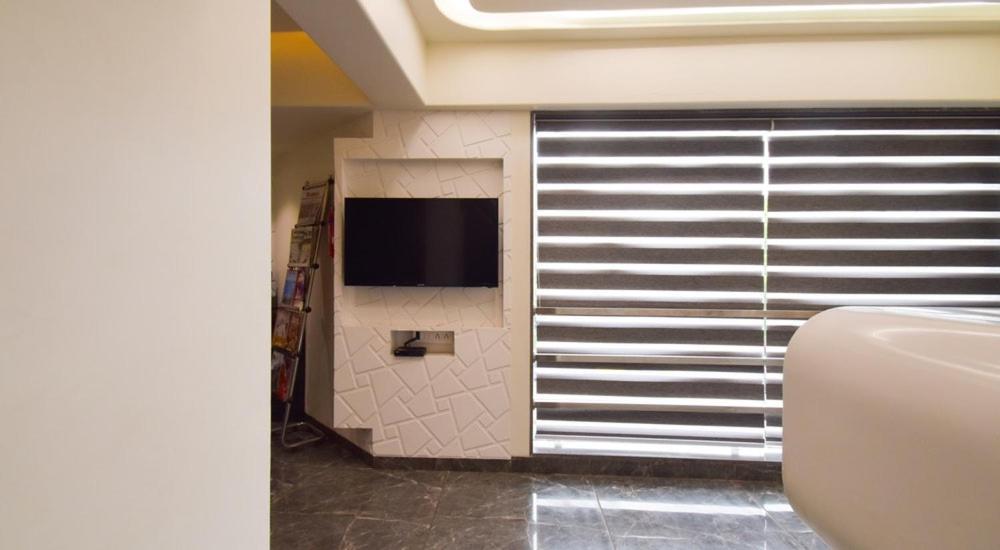 Hotel Palliate Ahmedabad Exterior photo